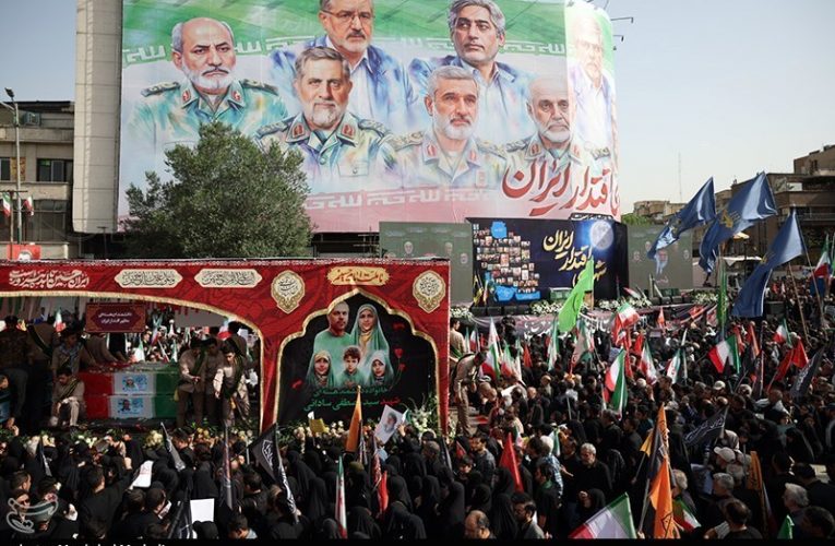 Mass Funeral Held in Tehran for Martyrs of Israeli War